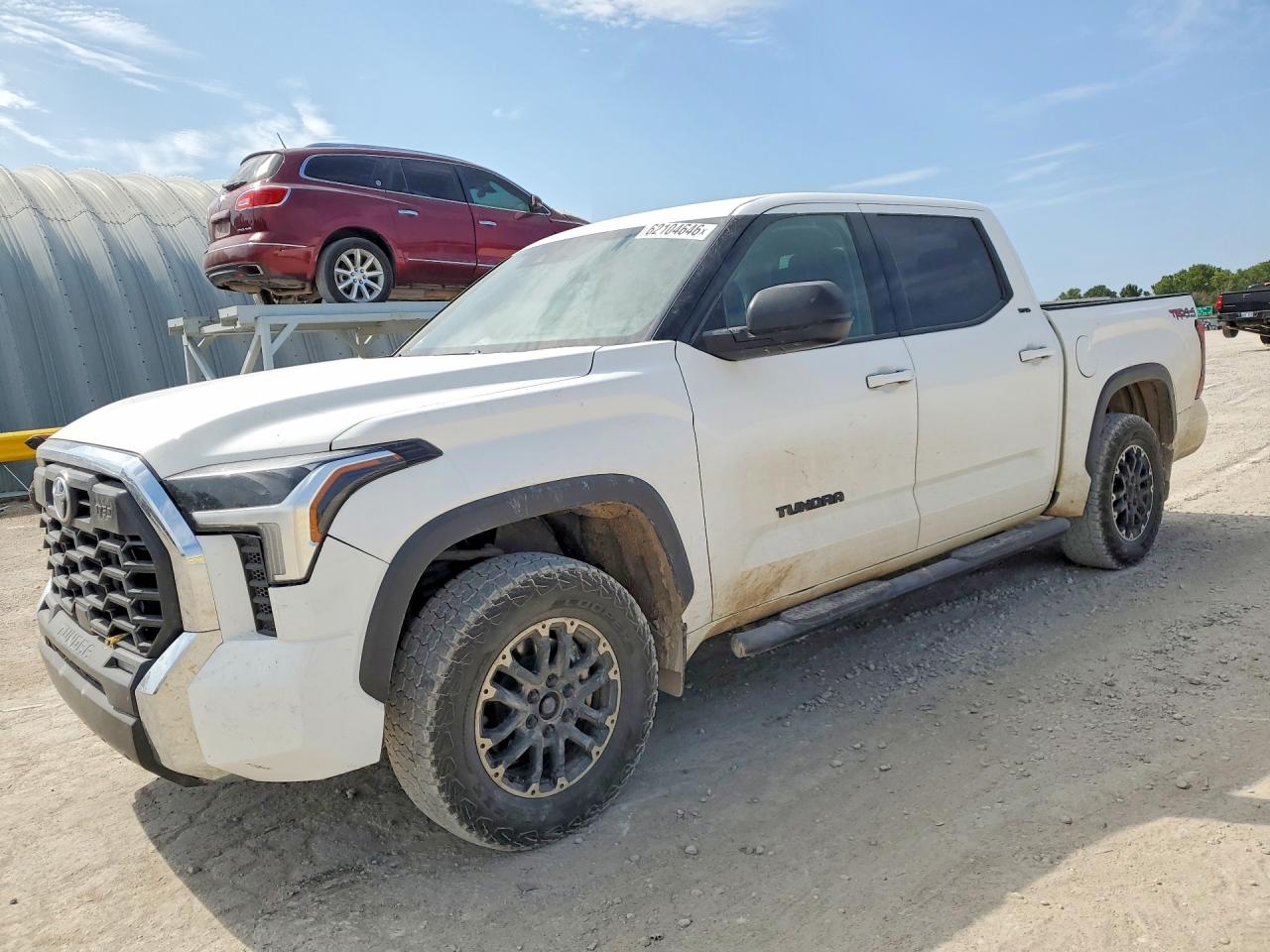 2023 TOYOTA TUNDRA SR5