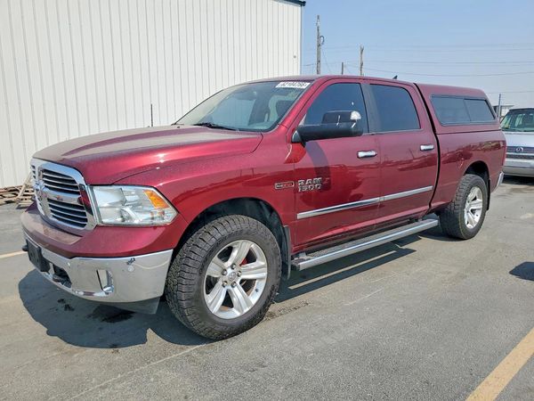 2016 RAM 1500 SLT