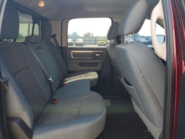 2016 RAM 1500 SLT