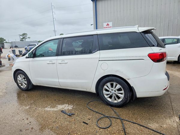 2017 KIA SEDONA LX