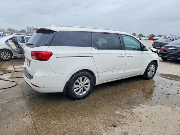 2017 KIA SEDONA LX
