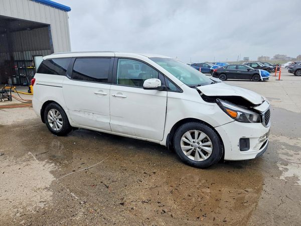 2017 KIA SEDONA LX