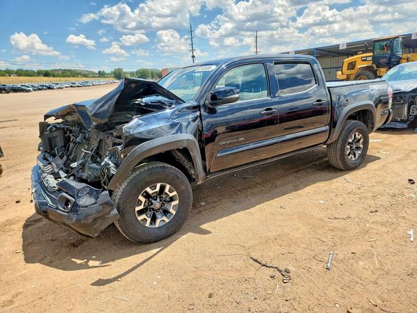 2022 TOYOTA TACOMA SR5