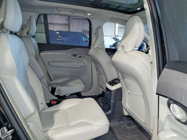 2024 VOLVO XC90