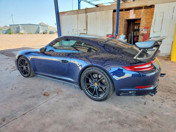 2019 PORSCHE 911