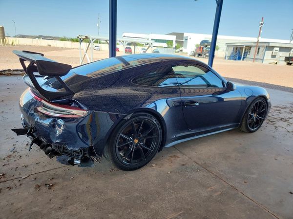 2019 PORSCHE 911