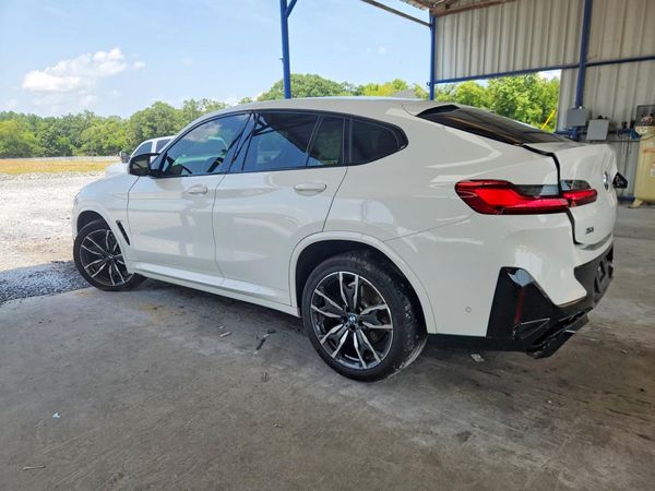 2022 BMW X4 M40i