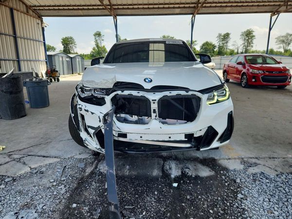 2022 BMW X4 M40i