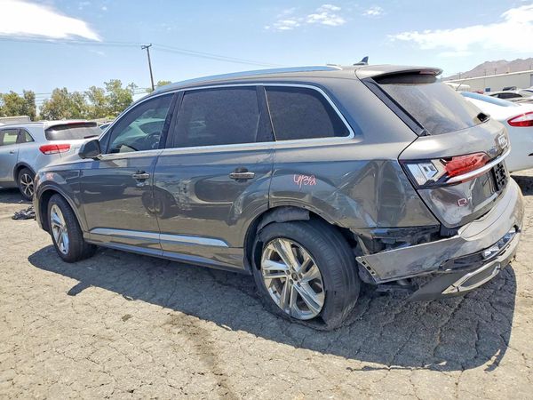 2021 AUDI Q7
