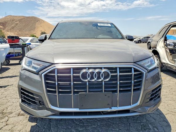 2021 AUDI Q7