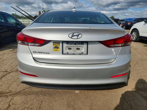 2018 HYUNDAI ELANTRA