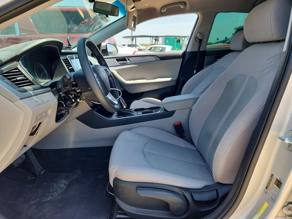 2019 HYUNDAI SONATA Eco Turbo, SE
