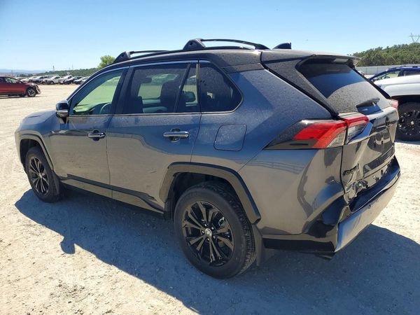 2025 TOYOTA RAV4 XSE