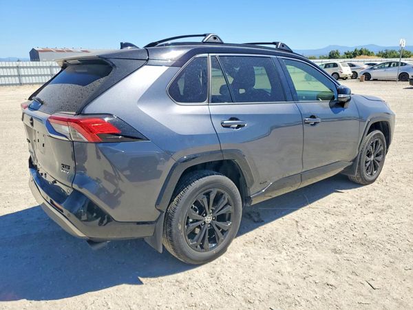 2025 TOYOTA RAV4 XSE