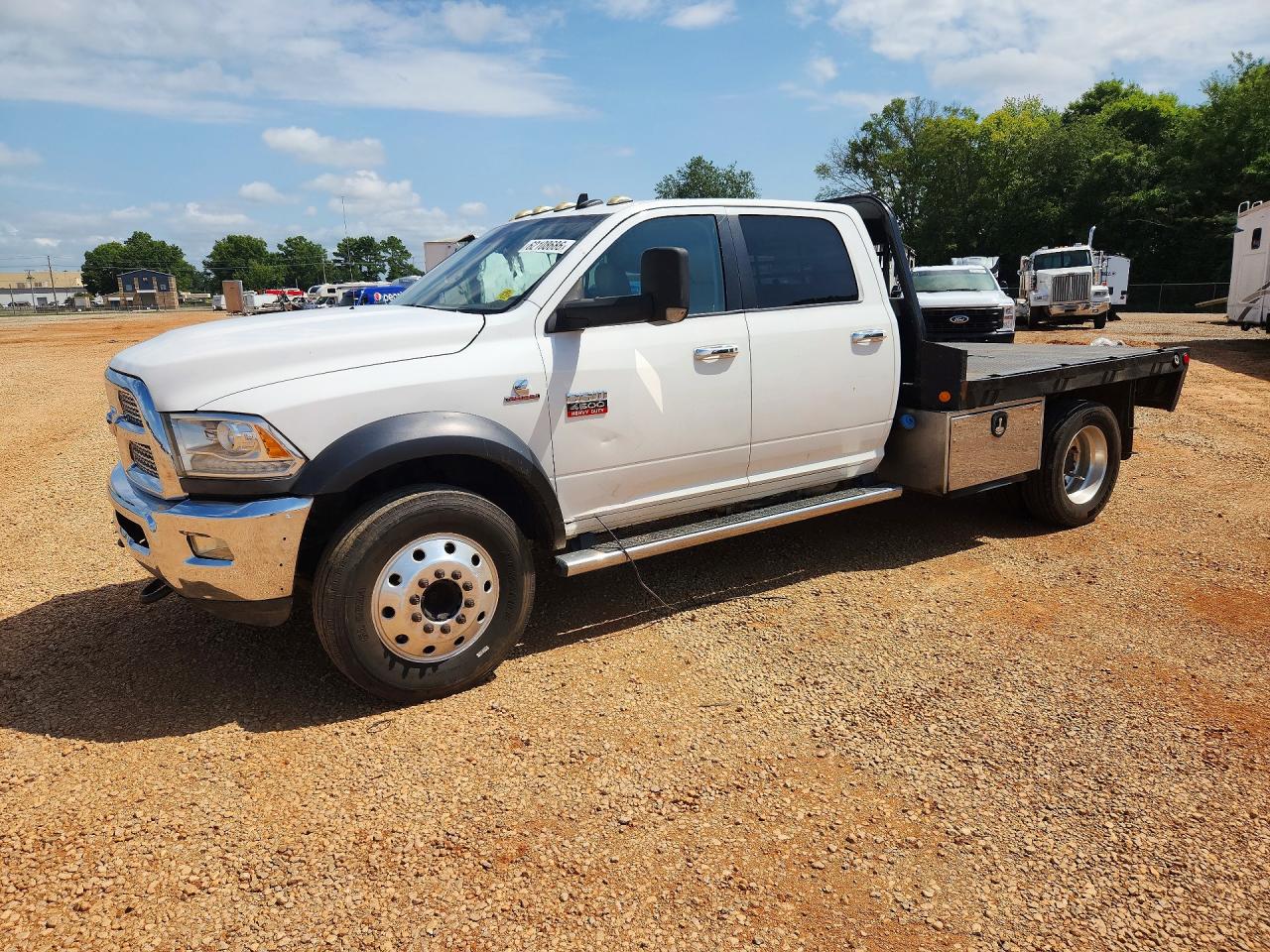 2017 RAM 4500 CREW CAB CHASSIS