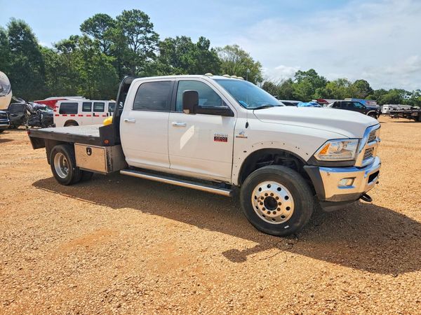 2017 RAM 4500 CREW CAB CHASSIS