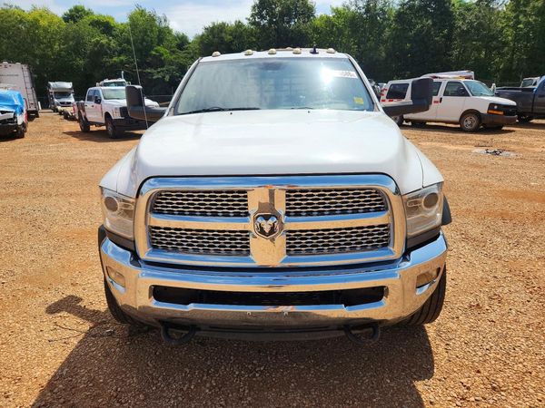 2017 RAM 4500 CREW CAB CHASSIS