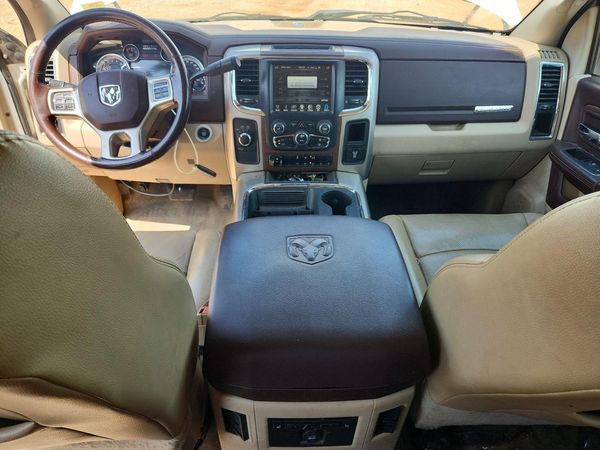 2017 RAM 4500 CREW CAB CHASSIS