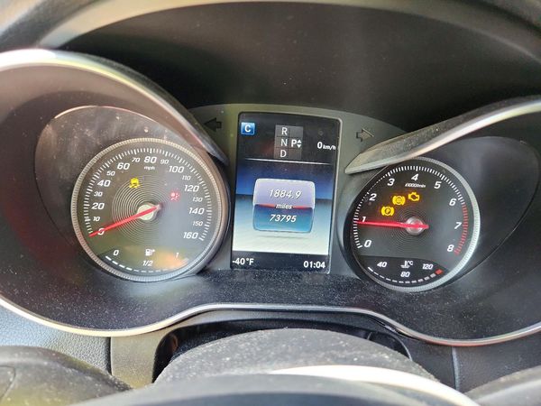 2017 MERCEDES-BENZ C C300
