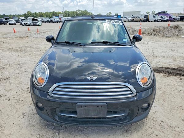 2012 MINI COOPER