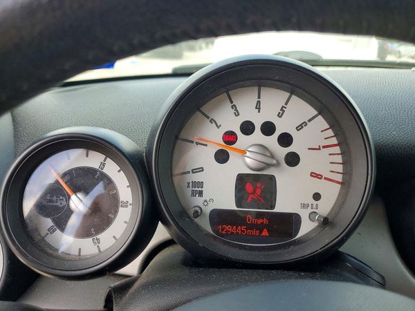 2012 MINI COOPER