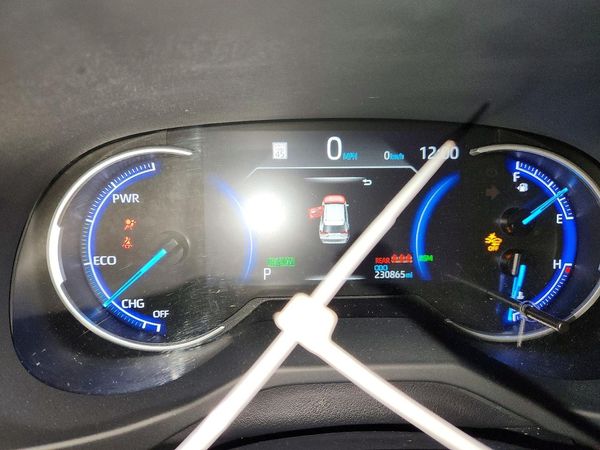 2019 TOYOTA RAV4 XSE HV 4WD