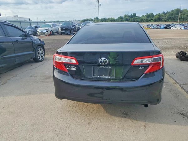 2012 TOYOTA CAMRY