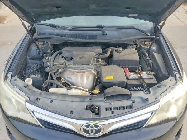 2012 TOYOTA CAMRY