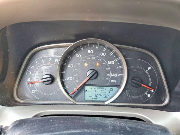2015 TOYOTA RAV4 LE (X Grade)