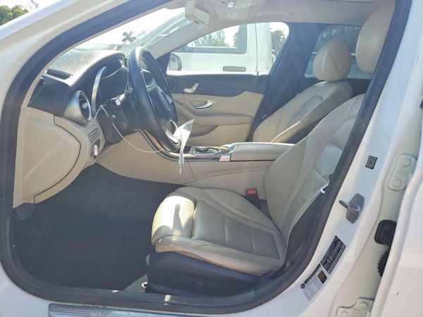 2017 MERCEDES-BENZ C C300