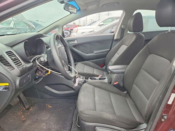 2018 KIA FORTE LX Base