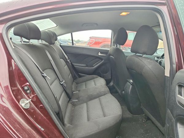 2018 KIA FORTE LX Base