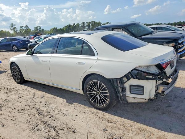 2022 MERCEDES-BENZ S