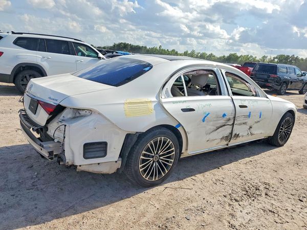 2022 MERCEDES-BENZ S