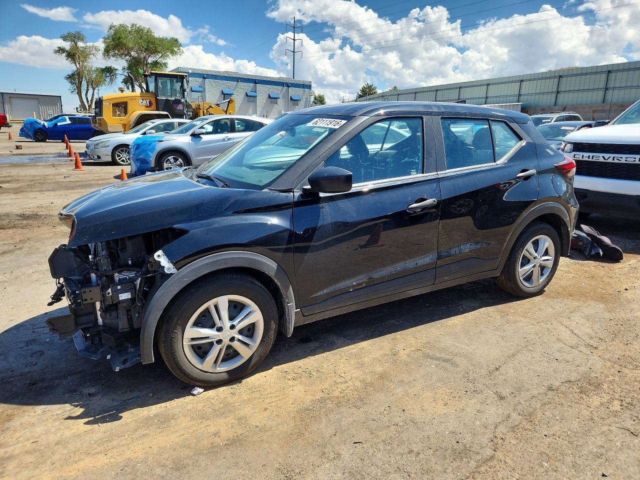 2024 NISSAN KICKS S