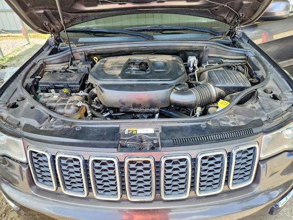 2017 JEEP GRAND CHEROKEE Laredo