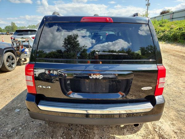 2016 JEEP PATRIOT LATITUDE 4X4