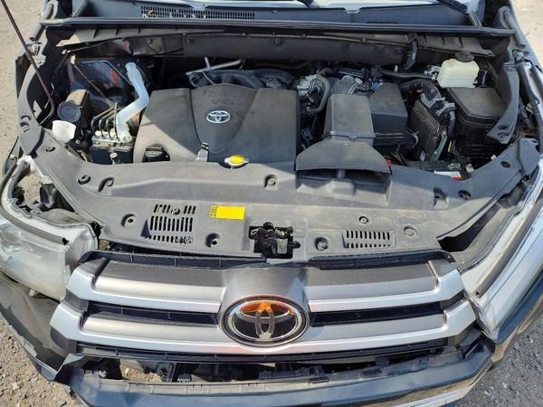 2017 TOYOTA HIGHLANDER SE/XLE