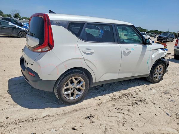 2022 KIA SOUL