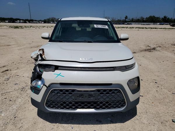 2022 KIA SOUL