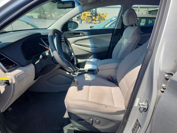 2017 HYUNDAI TUCSON