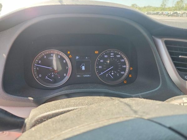 2017 HYUNDAI TUCSON