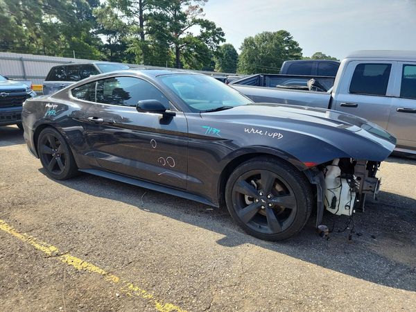 2022 FORD MUSTANG I4 Coupe