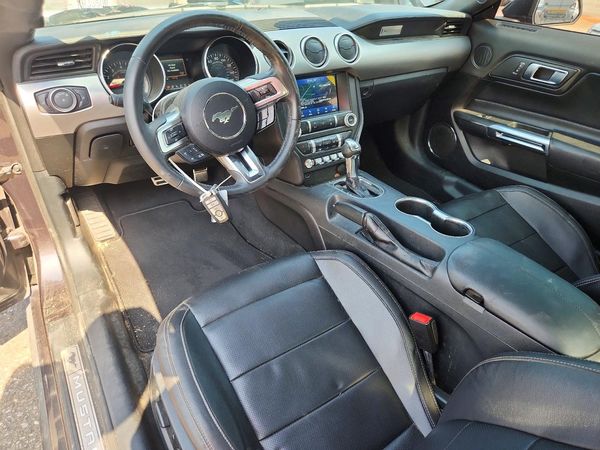 2022 FORD MUSTANG I4 Coupe