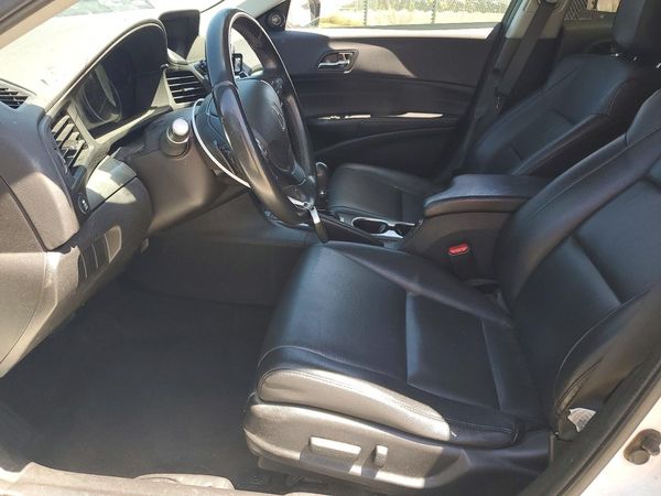 2016 ACURA ILX Base/Acura Watch Plus