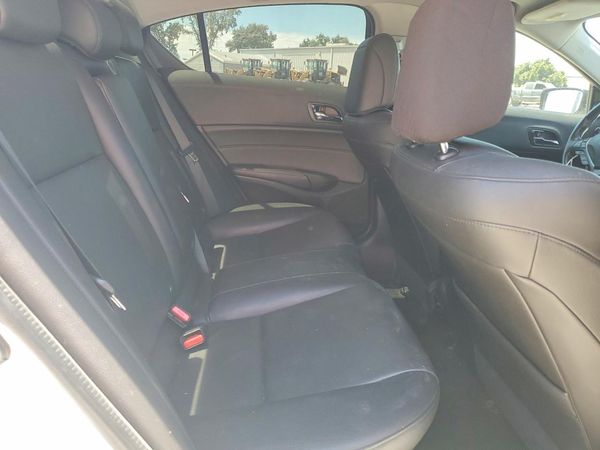 2016 ACURA ILX Base/Acura Watch Plus