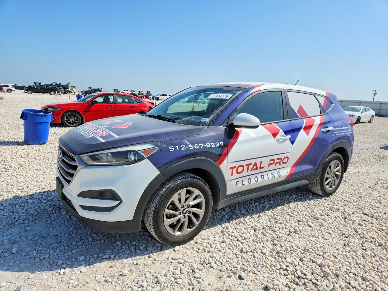 2018 HYUNDAI TUCSON SE Standard — Front 3/4