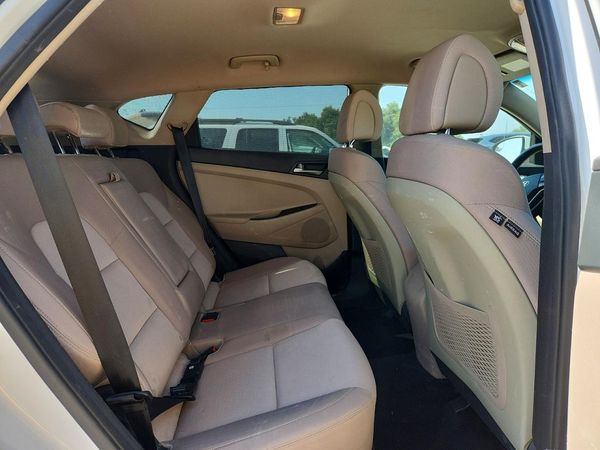 2018 HYUNDAI TUCSON SE Standard — PSRS