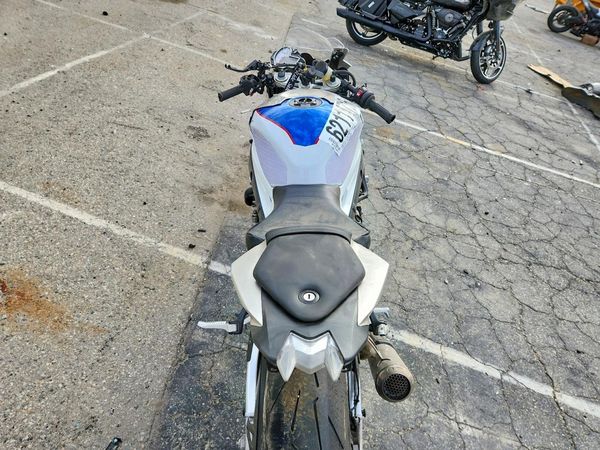 2017 BMW S 1000