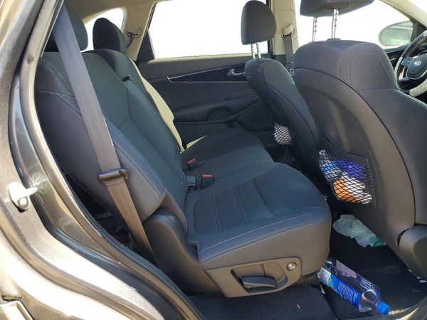 2020 KIA SORENTO